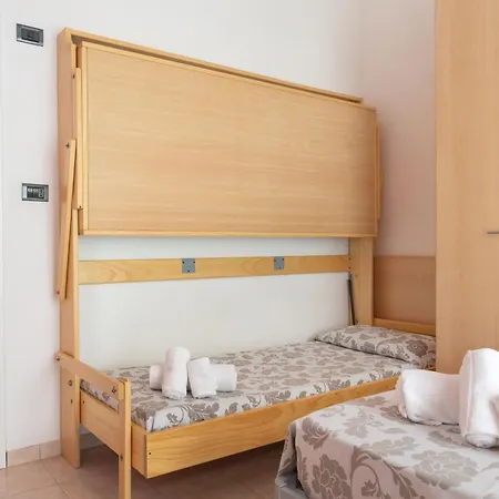 Nautilus Family Hotel 3*