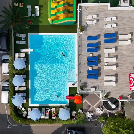 Hotel Nautilus Family