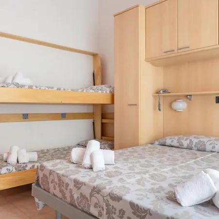 Hotel Nautilus Family 3*