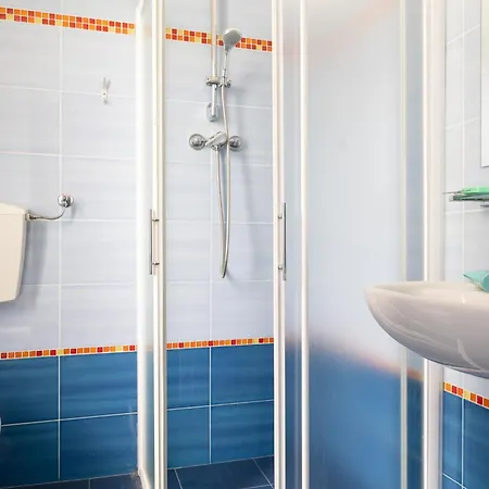 Nautilus Family Hotel 3*