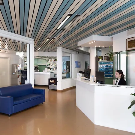 Hotel Nautilus Family 3*