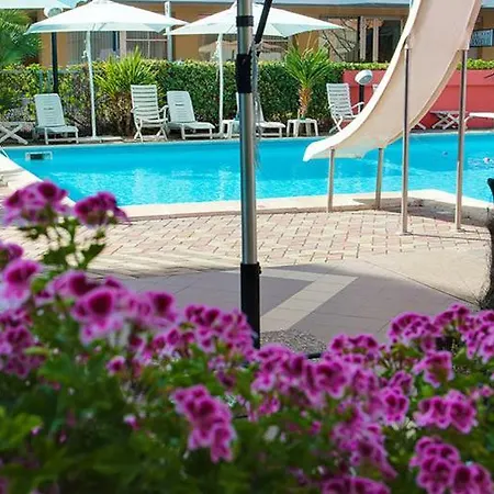 Hotel Nautilus Family 3*