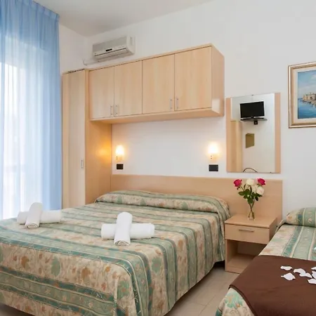Nautilus Family Hotel