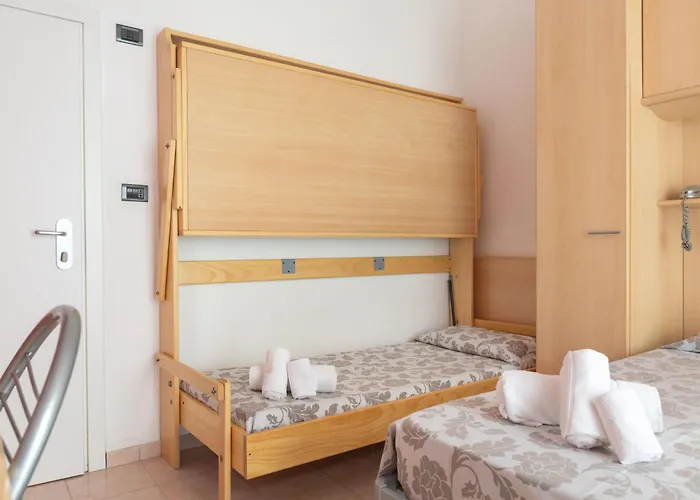 Nautilus Family Hotel 3*