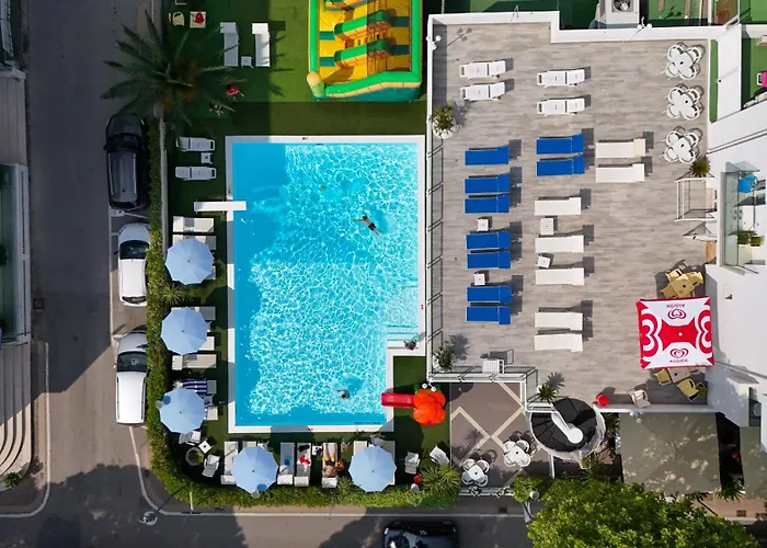 Hotel Nautilus Family