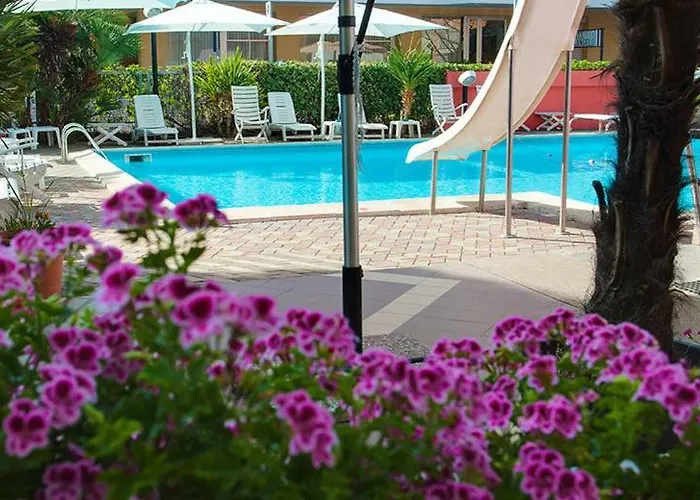 Hotel Nautilus Family 3*