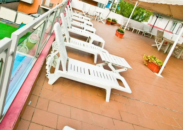 Nautilus Family Hotel 3*