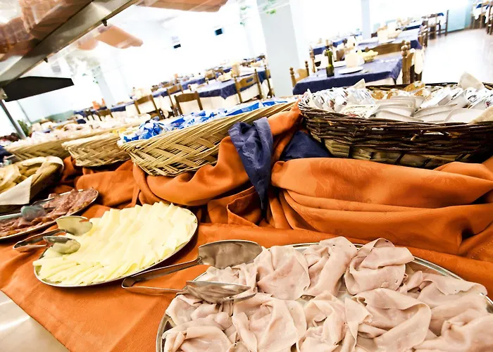 Nautilus Family Hotel 3*